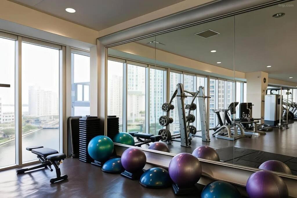 W Hotel Luxury High Rise Miami Bagian luar foto