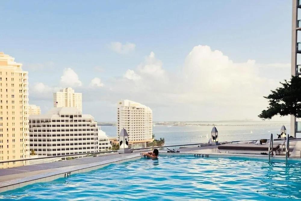 W Hotel Luxury High Rise Miami Bagian luar foto